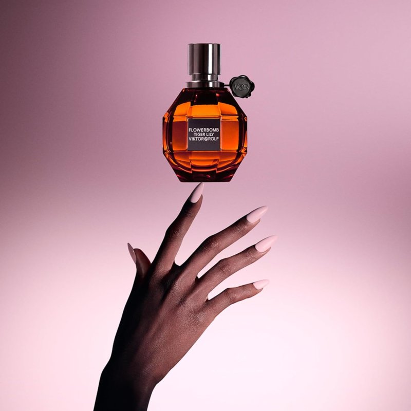Viktor & Rolf Tiger Lily (à base d'extraits)